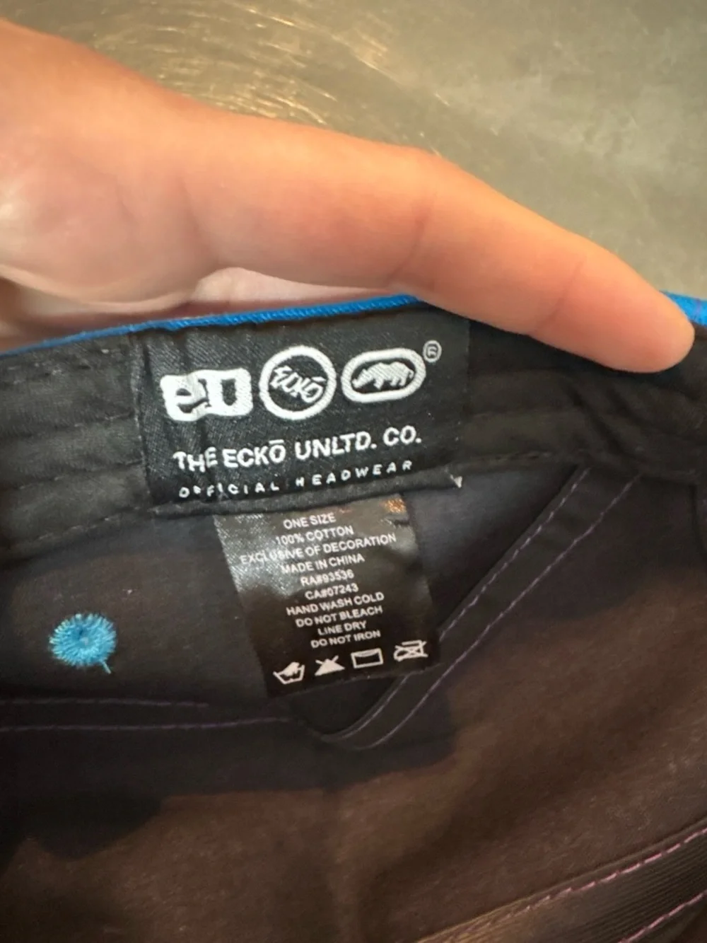 Ecko Unlimited Colorblock Cap